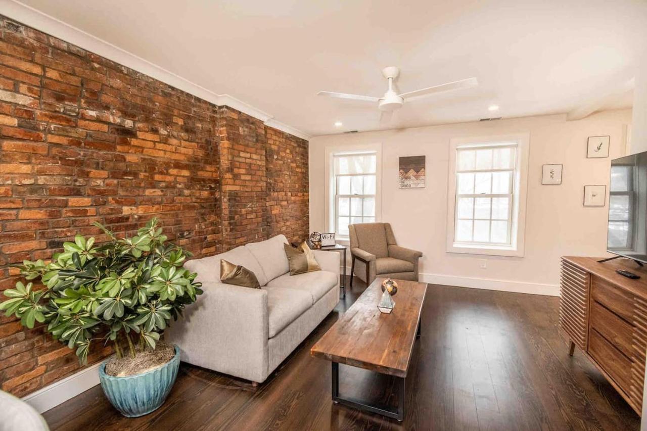 شقة Luxury Design Focused, Detroit Themed Apt Near Downtown In The Art District المظهر الخارجي الصورة